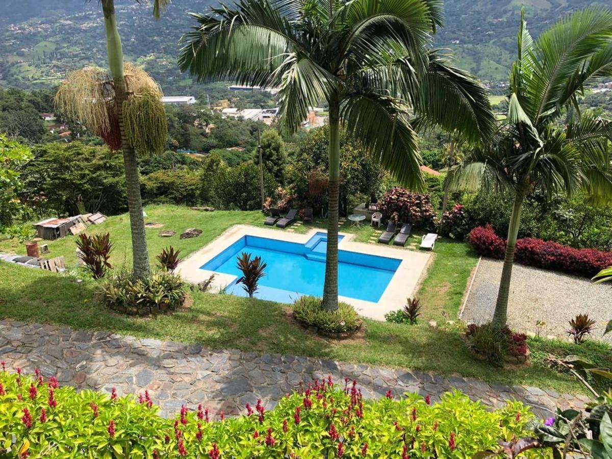 Finca Hotel Tierra Verde Girardota Bagian luar foto