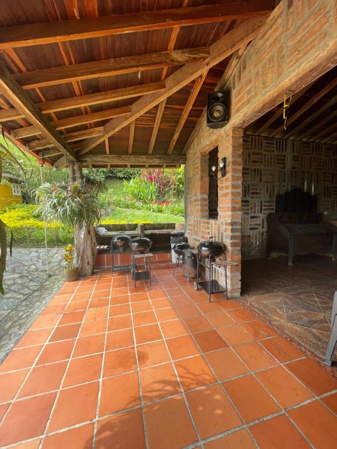 Finca Hotel Tierra Verde Girardota Bagian luar foto