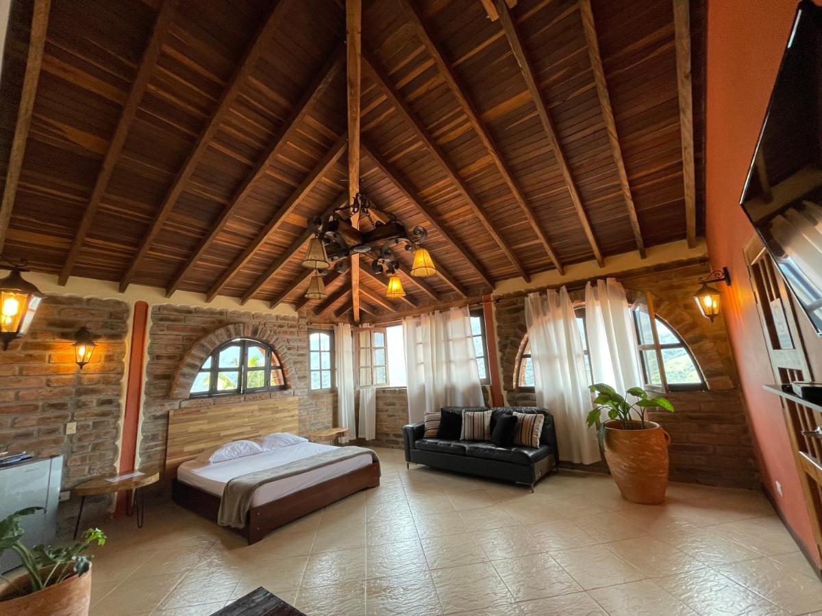 Finca Hotel Tierra Verde Girardota Bagian luar foto